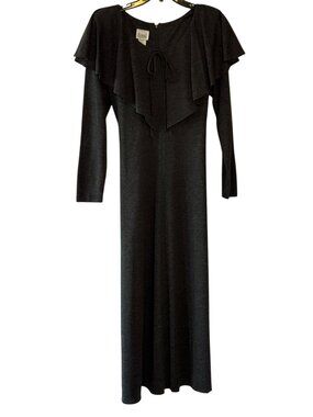 Vintage 70s Kwai Gray Knit Maxi Dress Ruffle Cape Collar Long Sleeve Size 12